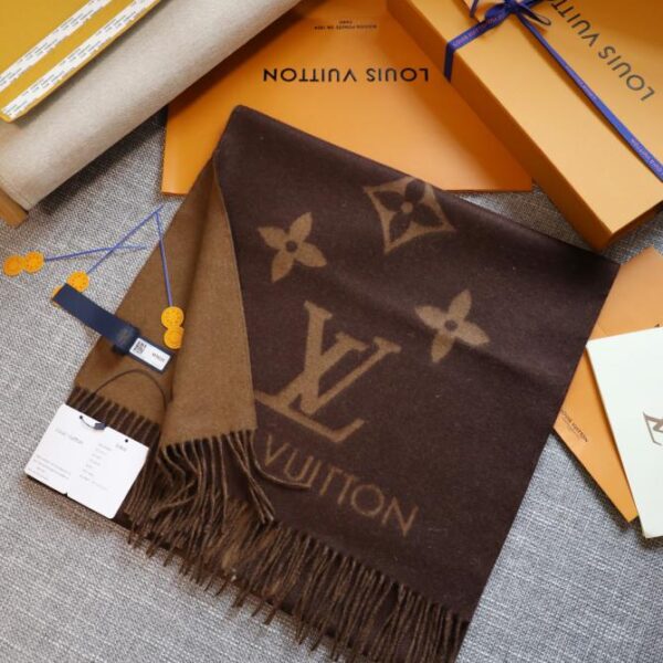 Sciarpa originale LV con chip