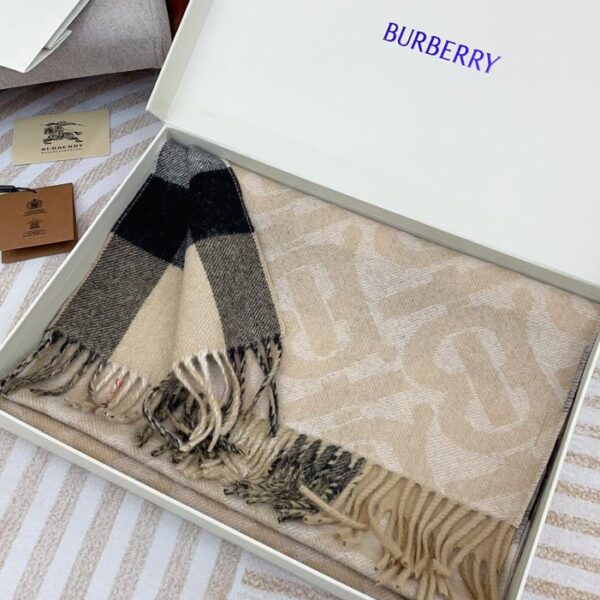 Sciarpa reversibile Burberry rosa chiaro
