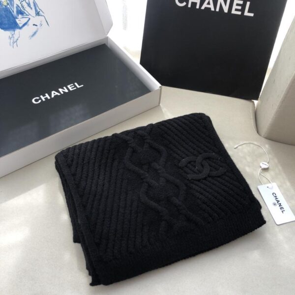 repliche,replica,perfette,siti di,affidabili,migliori siti,dove comprare,1:1,scarpe da ginnastica Sciarpa GUCCI classica in cashmere lavorata a maglia doppia C colorata