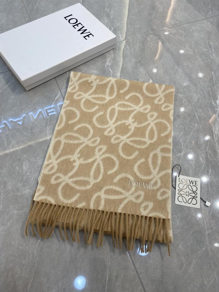 repliche,replica,perfette,siti di,affidabili,migliori siti,dove comprare,1:1,scarpe da ginnastica Sciarpe Loewe da uomo e da donna repliche,replica,perfette,siti di,affidabili,migliori siti,dove comprare,1:1,scarpe da ginnastica Sciarpe Loewe da uomo e da donna