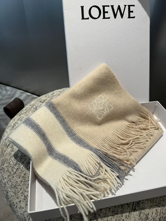 repliche,replica,perfette,siti di,affidabili,migliori siti,dove comprare,1:1,scarpe da ginnastica Loewe Synchronous Counter Sciarpa lavorata a maglia in cashmere di fascia alta da uomo repliche,replica,perfette,siti di,affidabili,migliori siti,dove comprare,1:1,scarpe da ginnastica Loewe Synchronous Counter Sciarpa lavorata a maglia in cashmere di fascia alta da uomo