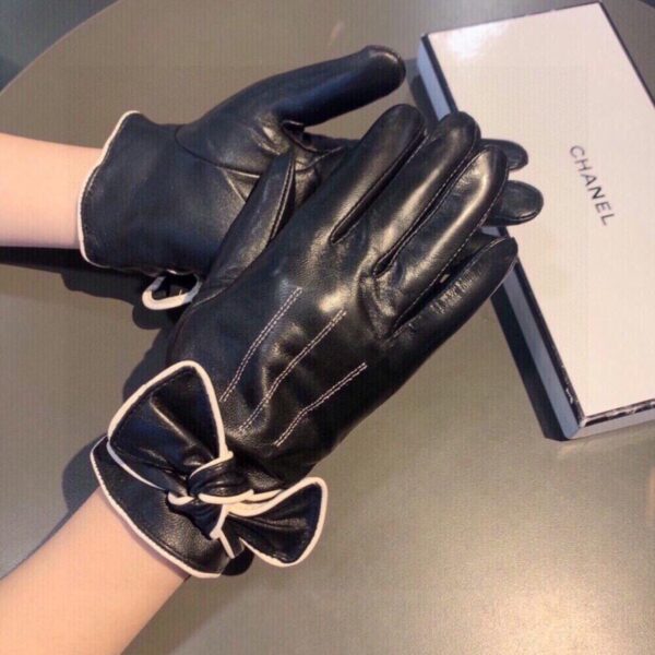 repliche,replica,perfette,siti di,affidabili,migliori siti,dove comprare,1:1,scarpe da ginnastica Guanti touch Chanel