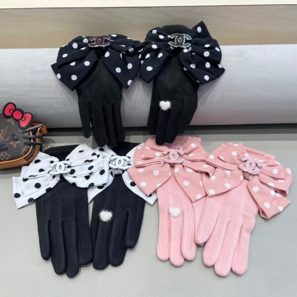 repliche,replica,perfette,siti di,affidabili,migliori siti,dove comprare,1:1,scarpe da ginnastica Guanti Chanel in lana nuova con fiocco grande a pois