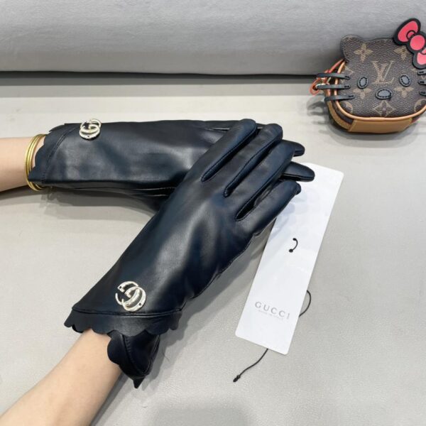 repliche,replica,perfette,siti di,affidabili,migliori siti,dove comprare,1:1,scarpe da ginnastica GUCCI nuovi guanti classici touch da donna