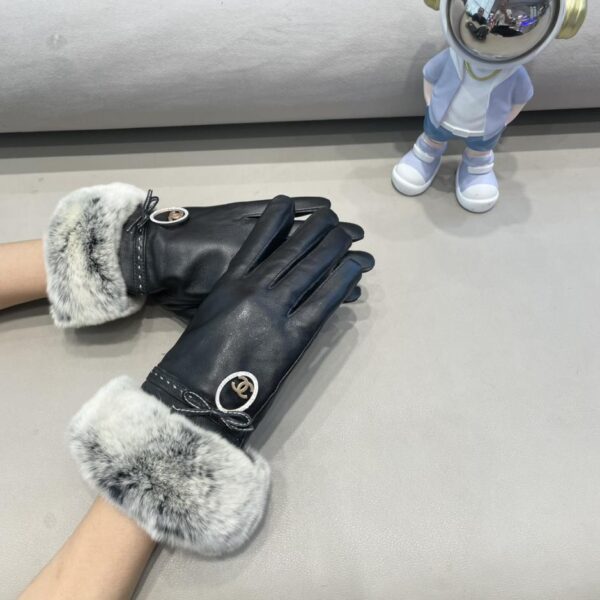 repliche,replica,perfette,siti di,affidabili,migliori siti,dove comprare,1:1,scarpe da ginnastica Guanti Chanel Love Autunno e Inverno Lazy Rabbit in pelle di pecora per cellulare Touch Screen