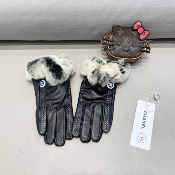 repliche,replica,perfette,siti di,affidabili,migliori siti,dove comprare,1:1,scarpe da ginnastica Chanel autunno e inverno pigro pelliccia di coniglio ricamo casuale guanti di pelle di pecora guanti touch cellulare