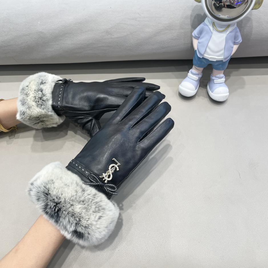 repliche,replica,perfette,siti di,affidabili,migliori siti,dove comprare,1:1,scarpe da ginnastica Guanti da donna Yves Saint Laurent YLS Lazy Rabbit Fur Touch Control repliche,replica,perfette,siti di,affidabili,migliori siti,dove comprare,1:1,scarpe da ginnastica Guanti da donna Yves Saint Laurent YLS Lazy Rabbit Fur Touch Control