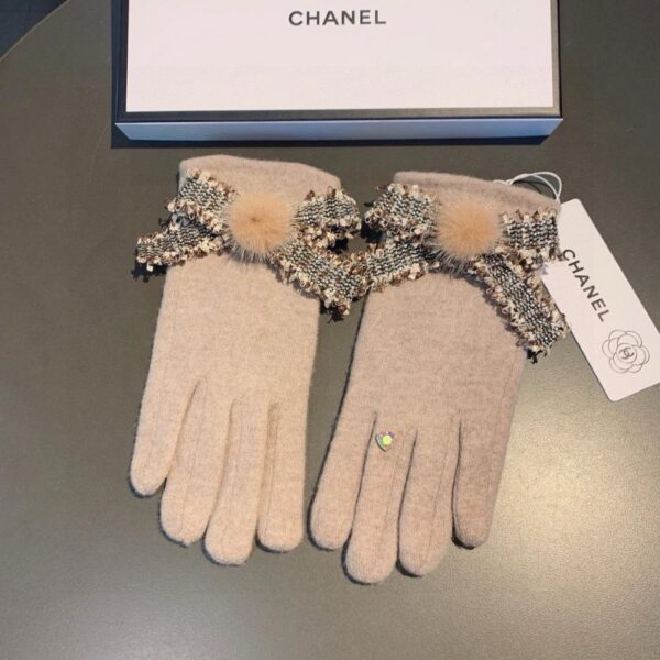 repliche,replica,perfette,siti di,affidabili,migliori siti,dove comprare,1:1,scarpe da ginnastica Guanti Chanel in lana nuova