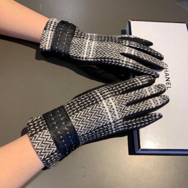repliche,replica,perfette,siti di,affidabili,migliori siti,dove comprare,1:1,scarpe da ginnastica Guanti Chanel in lana nuova