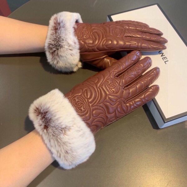 repliche,replica,perfette,siti di,affidabili,migliori siti,dove comprare,1:1,scarpe da ginnastica Chanel autunno e inverno pigro pelliccia di coniglio ricamo guanti di pelle di pecora cellulare touch screen