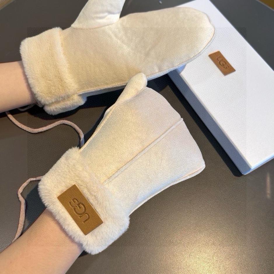 repliche,replica,perfette,siti di,affidabili,migliori siti,dove comprare,1:1,scarpe da ginnastica Guanti UGG in lana con spalle autunnali e invernali repliche,replica,perfette,siti di,affidabili,migliori siti,dove comprare,1:1,scarpe da ginnastica Guanti UGG in lana con spalle autunnali e invernali