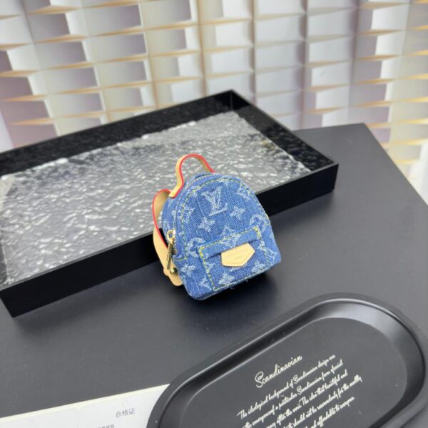 repliche,replica,perfette,siti di,affidabili,migliori siti,dove comprare,1:1,scarpe da ginnastica Ciondolo portachiavi mini borsa a tracolla Louis Vuitton