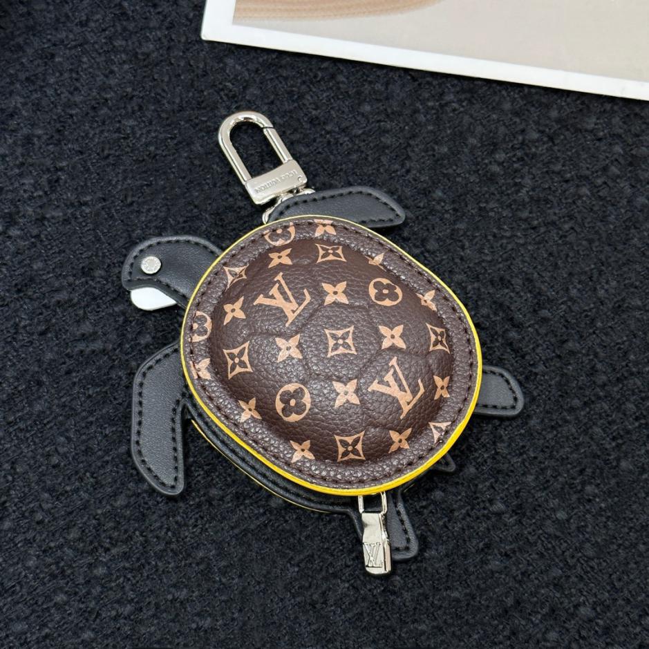 repliche,replica,perfette,siti di,affidabili,migliori siti,dove comprare,1:1,scarpe da ginnastica Ciondolo portachiavi borsa tartaruga Louis Vuitton (E845) repliche,replica,perfette,siti di,affidabili,migliori siti,dove comprare,1:1,scarpe da ginnastica Ciondolo portachiavi borsa tartaruga Louis Vuitton (E845)