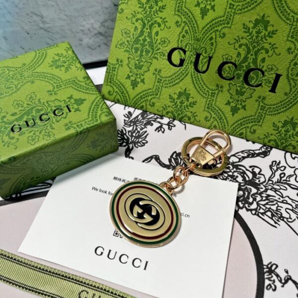 repliche,replica,perfette,siti di,affidabili,migliori siti,dove comprare,1:1,scarpe da ginnastica Ciondolo portachiavi per auto con decorazione borsa Gucci (1F60)