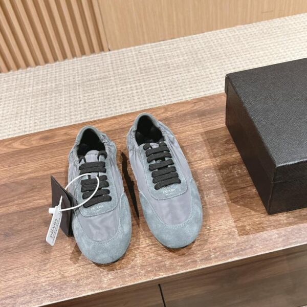 [Versione top] Prada scarpe casual leggere con suola sottile nuove scarpe da allenamento morali (418A)