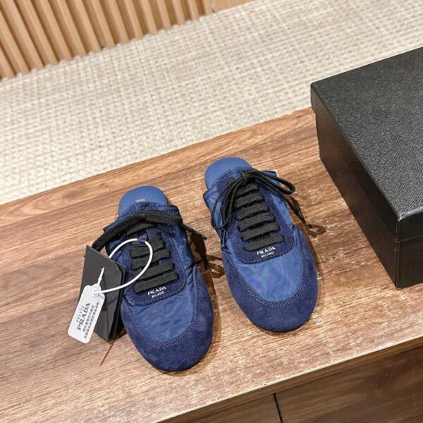 repliche,replica,perfette,siti di,affidabili,migliori siti,dove comprare,1:1,scarpe da ginnastica [Versione top] Prada nuove scarpe da allenamento morali leggere con la suola sottile half-flop