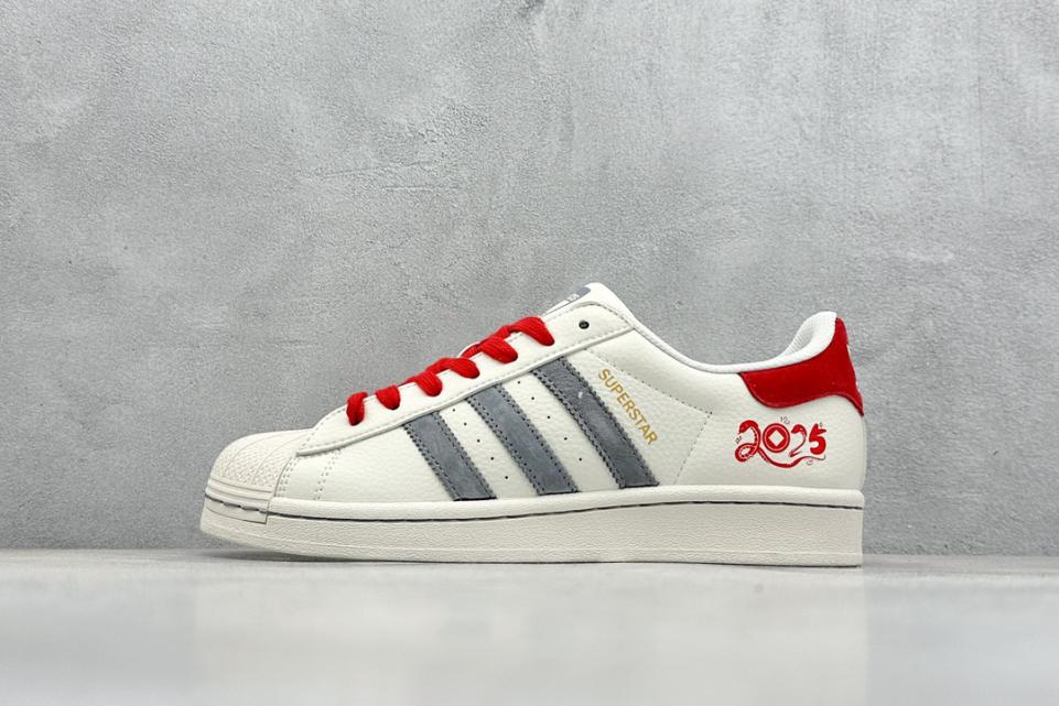repliche,replica,perfette,siti di,affidabili,migliori siti,dove comprare,1:1,scarpe da ginnastica Gli annunci originali superstar bianco grigio rosso utilizzano la nuova pelle con cuciture dello strato superiore (3D7D) repliche,replica,perfette,siti di,affidabili,migliori siti,dove comprare,1:1,scarpe da ginnastica Gli annunci originali superstar bianco grigio rosso utilizzano la nuova pelle con cuciture dello strato superiore (3D7D)