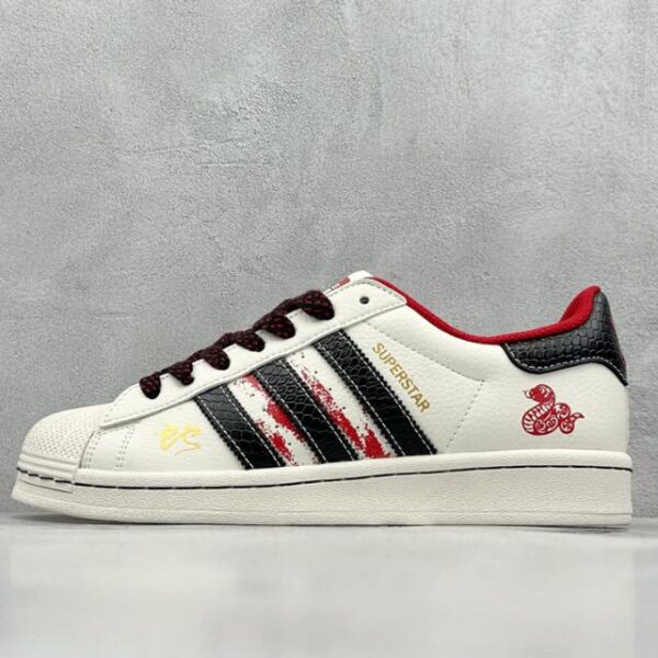 repliche,replica,perfette,siti di,affidabili,migliori siti,dove comprare,1:1,scarpe da ginnastica Gli annunci originali superstar bianchi e neri adottano la nuova pelle con cuciture dello strato superiore (3E74)
