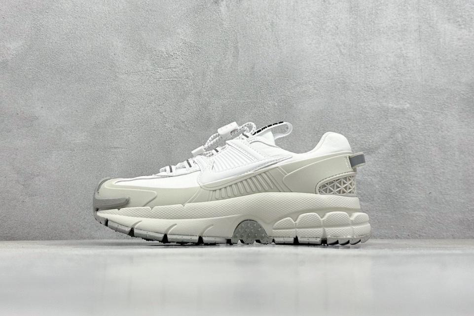 repliche,replica,perfette,siti di,affidabili,migliori siti,dove comprare,1:1,scarpe da ginnastica Nike zoom vomero roam 5 roam retro scarpe da jogging sportive casual di quinta generazione repliche,replica,perfette,siti di,affidabili,migliori siti,dove comprare,1:1,scarpe da ginnastica Nike zoom vomero roam 5 roam retro scarpe da jogging sportive casual di quinta generazione