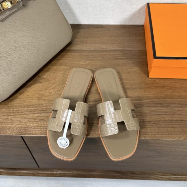 repliche,replica,perfette,siti di,affidabili,migliori siti,dove comprare,1:1,scarpe da ginnastica Hermes Oran Hermes H Sandali Serie (3B00)