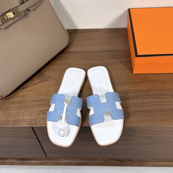 repliche,replica,perfette,siti di,affidabili,migliori siti,dove comprare,1:1,scarpe da ginnastica Hermes Oran Hermes H serie di sandali in denim (53F3)