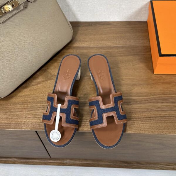 repliche,replica,perfette,siti di,affidabili,migliori siti,dove comprare,1:1,scarpe da ginnastica Hermes Oran Hermes H Sandali Serie (B662)