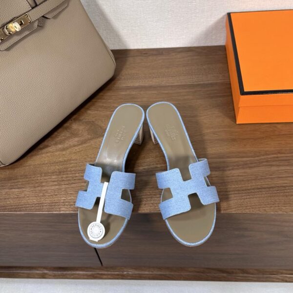 repliche,replica,perfette,siti di,affidabili,migliori siti,dove comprare,1:1,scarpe da ginnastica Hermes Oran Hermes H serie di sandali in denim (0F07)