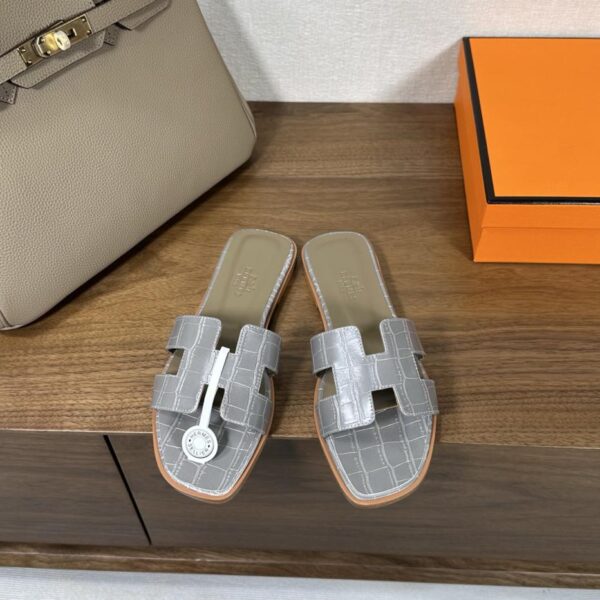 repliche,replica,perfette,siti di,affidabili,migliori siti,dove comprare,1:1,scarpe da ginnastica Hermes Oran Hermes H Sandali Serie (6C9A)
