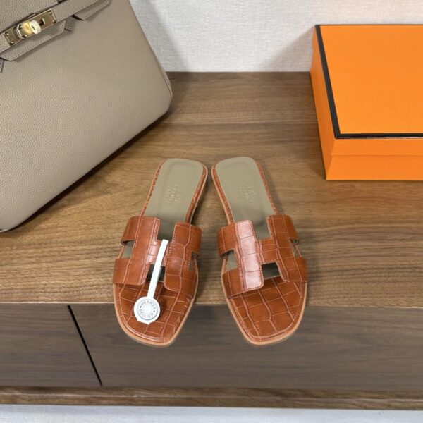 repliche,replica,perfette,siti di,affidabili,migliori siti,dove comprare,1:1,scarpe da ginnastica Hermes Oran Hermes H Sandali Serie (B2E4)