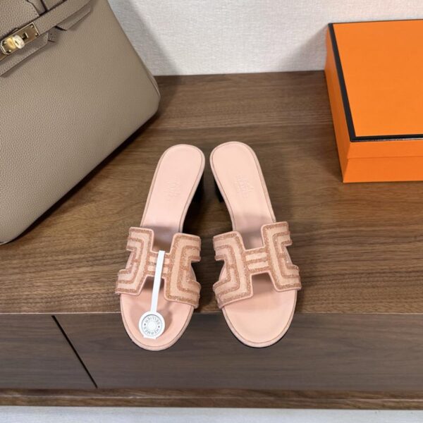 repliche,replica,perfette,siti di,affidabili,migliori siti,dove comprare,1:1,scarpe da ginnastica Serie di sandali Hermes Oran Hermes H forati (D876)