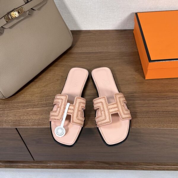 repliche,replica,perfette,siti di,affidabili,migliori siti,dove comprare,1:1,scarpe da ginnastica Pantofole Hermès H Sandali Oran serie poggiapiedi impiombati (C308)