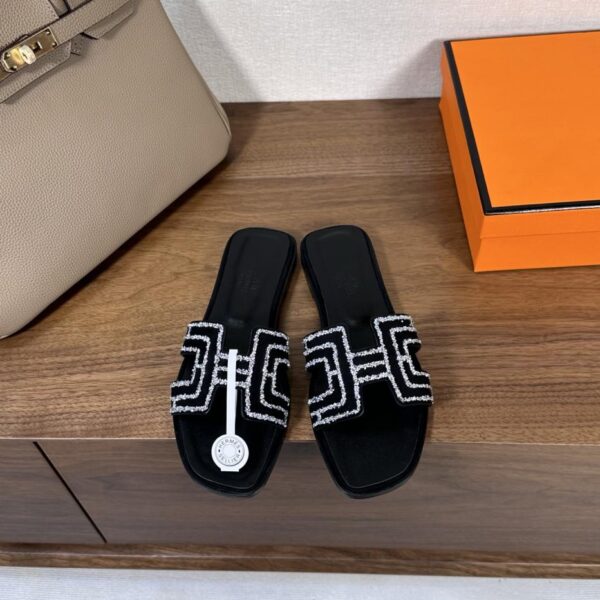 repliche,replica,perfette,siti di,affidabili,migliori siti,dove comprare,1:1,scarpe da ginnastica Pantofole Hermès H Sandali Oran serie poggiapiedi impiombati (C9C3)
