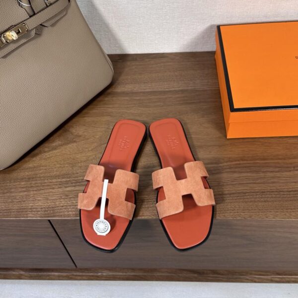repliche,replica,perfette,siti di,affidabili,migliori siti,dove comprare,1:1,scarpe da ginnastica Hermes Oran Hermes H Sandali Serie (985A)