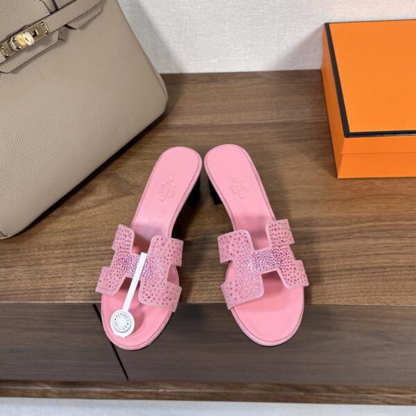 Serie di sandali Hermes Oran Hermes H forati (D833)
