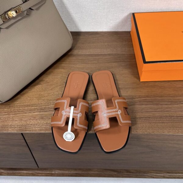repliche,replica,perfette,siti di,affidabili,migliori siti,dove comprare,1:1,scarpe da ginnastica Hermes Oran Modello ricamato serie sandali Hermes H (E364)