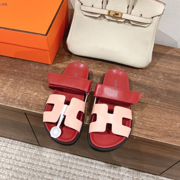 repliche,replica,perfette,siti di,affidabili,migliori siti,dove comprare,1:1,scarpe da ginnastica Sandali Hermes Chypre (48DB)