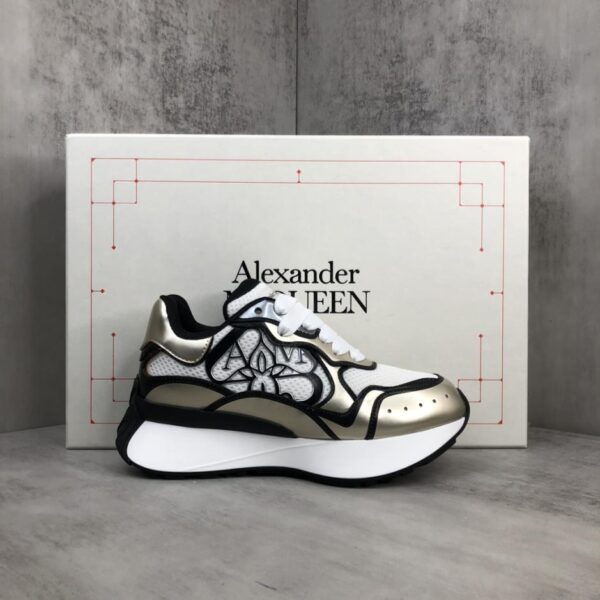 repliche,replica,perfette,siti di,affidabili,migliori siti,dove comprare,1:1,scarpe da ginnastica alexandermcqueen nuove scarpe casual per papà