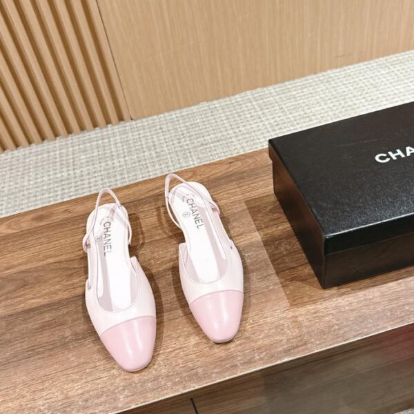 repliche,replica,perfette,siti di,affidabili,migliori siti,dove comprare,1:1,scarpe da ginnastica Chanel Slingback con tacco piatto
