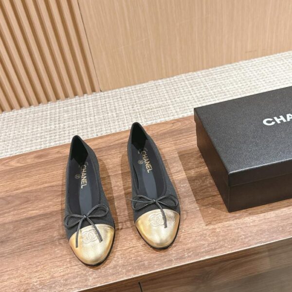 repliche,replica,perfette,siti di,affidabili,migliori siti,dove comprare,1:1,scarpe da ginnastica Ballerine Chanel con punta tonda e fiocco classico