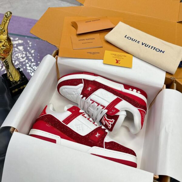 repliche,replica,perfette,siti di,affidabili,migliori siti,dove comprare,1:1,scarpe da ginnastica Serie di sneaker LV LV Trainer Maxi sneakers forate a mano