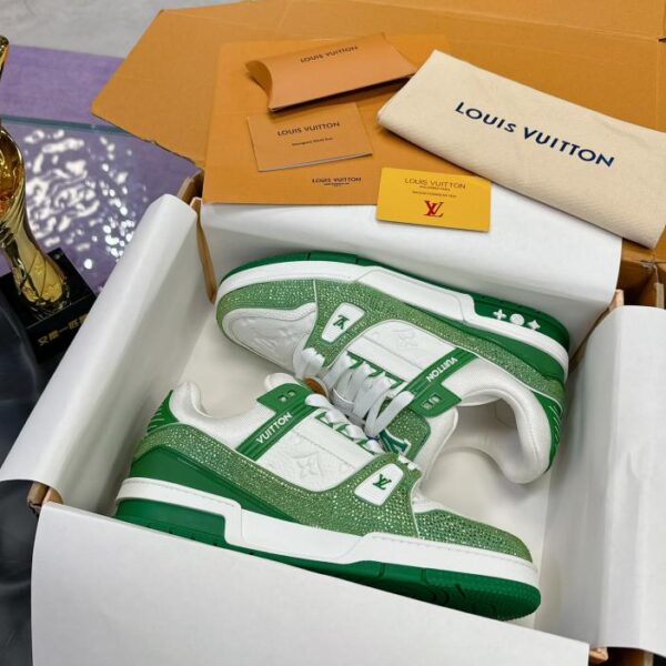 repliche,replica,perfette,siti di,affidabili,migliori siti,dove comprare,1:1,scarpe da ginnastica Serie di sneaker LV LV Trainer Maxi sneakers forate a mano