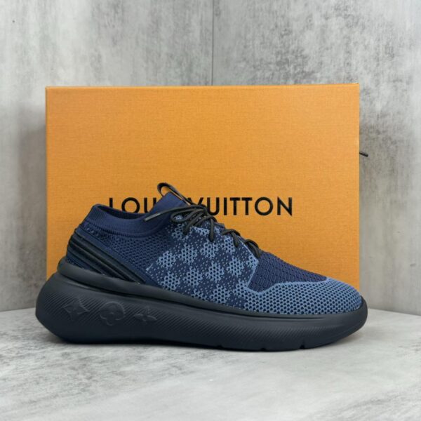 Scarpe stringate Louis Vuitton con cuciture in rilievo a forma di LV