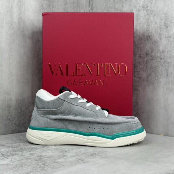 repliche,replica,perfette,siti di,affidabili,migliori siti,dove comprare,1:1,scarpe da ginnastica Le nuove versatili sneakers casual di Valentino