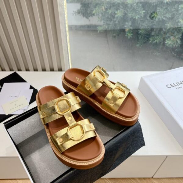 repliche,replica,perfette,siti di,affidabili,migliori siti,dove comprare,1:1,scarpe da ginnastica CELINE G067 nuove pantofole primaverili ed estive Arc de Triomphe Pantofole sandali micro-etichetta con fondo piatto in stile britannico
