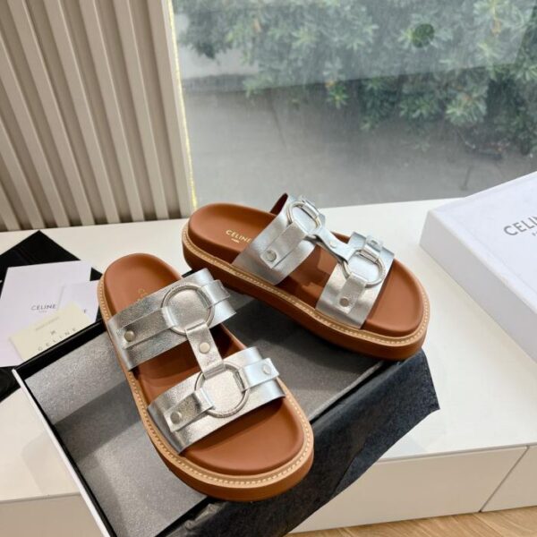 repliche,replica,perfette,siti di,affidabili,migliori siti,dove comprare,1:1,scarpe da ginnastica CELINE G067 nuove pantofole primaverili ed estive Arc de Triomphe Pantofole sandali micro-etichetta con fondo piatto in stile britannico