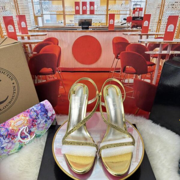 repliche,replica,perfette,siti di,affidabili,migliori siti,dove comprare,1:1,scarpe da ginnastica Sandali con diamanti di Christian Louboutin