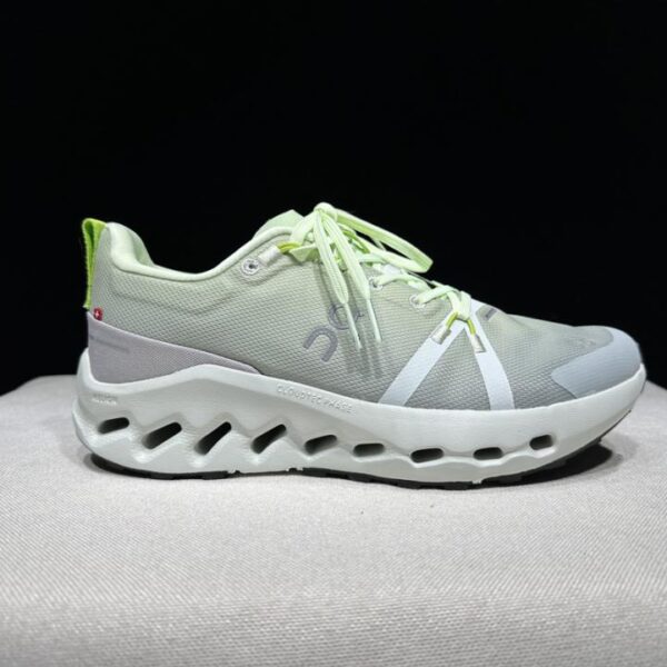 repliche,replica,perfette,siti di,affidabili,migliori siti,dove comprare,1:1,scarpe da ginnastica Tessuto da trail On Cloudsurfer, scarpe lifestyle comode e versatili, ammortizzanti, traspiranti e leggere, dal taglio basso