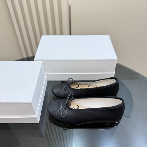 repliche,replica,perfette,siti di,affidabili,migliori siti,dove comprare,1:1,scarpe da ginnastica Modello congiunto Luna Advent-Marine serre x Repetto