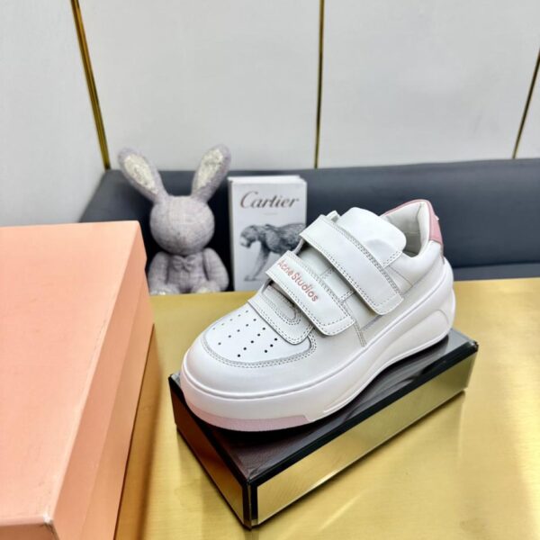 repliche,replica,perfette,siti di,affidabili,migliori siti,dove comprare,1:1,scarpe da ginnastica Scarpe bianche con suola spessa in velcro di Acne Studios