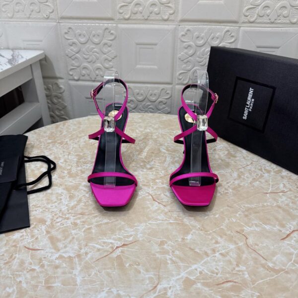 repliche,replica,perfette,siti di,affidabili,migliori siti,dove comprare,1:1,scarpe da ginnastica Nuovi sandali YSL decorati con strass